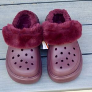 CROCS Kids' Plush Lined Purple Slippers